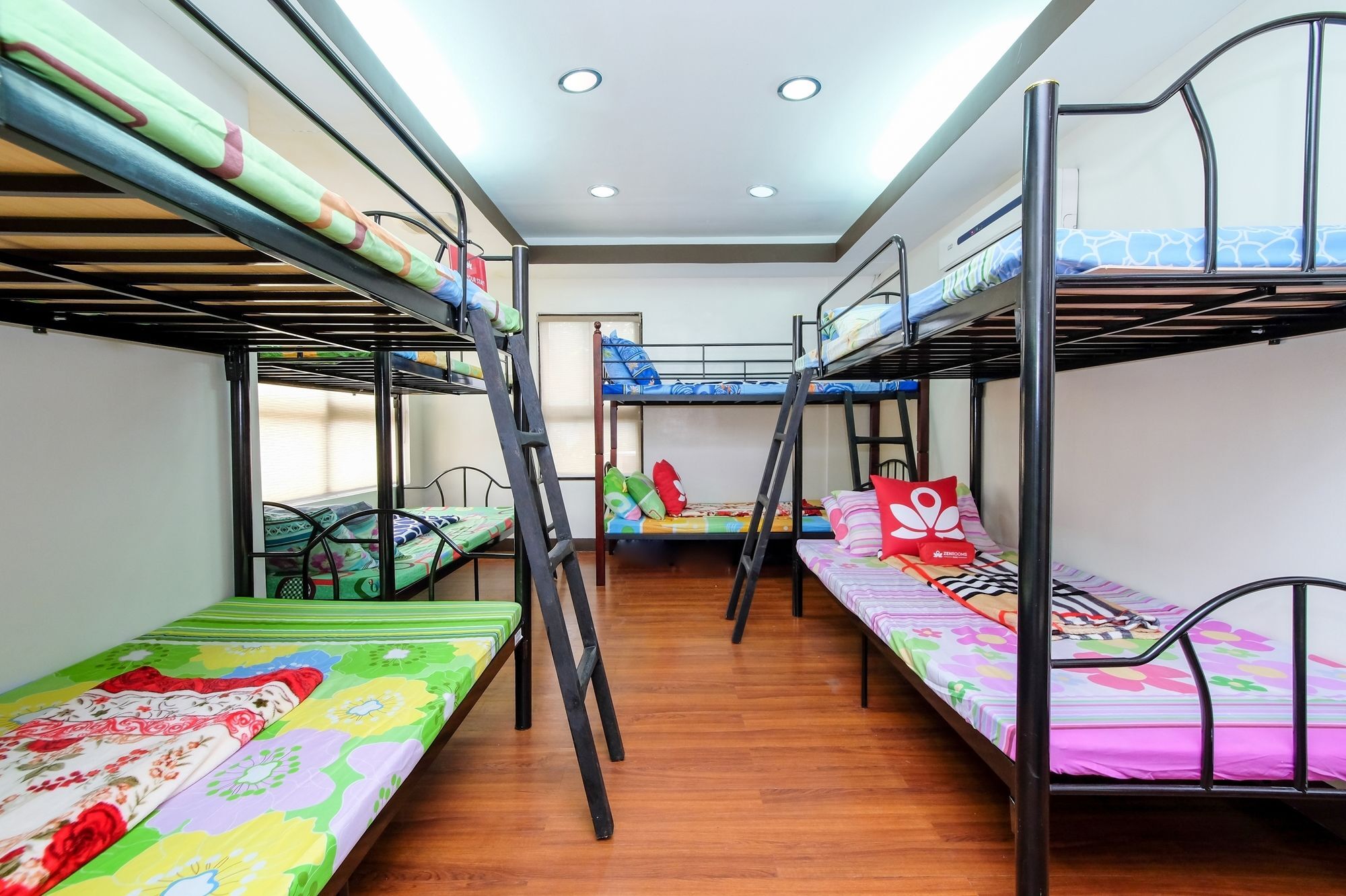 Zen Hostel Quirino Ave. Malate Manila Luaran gambar