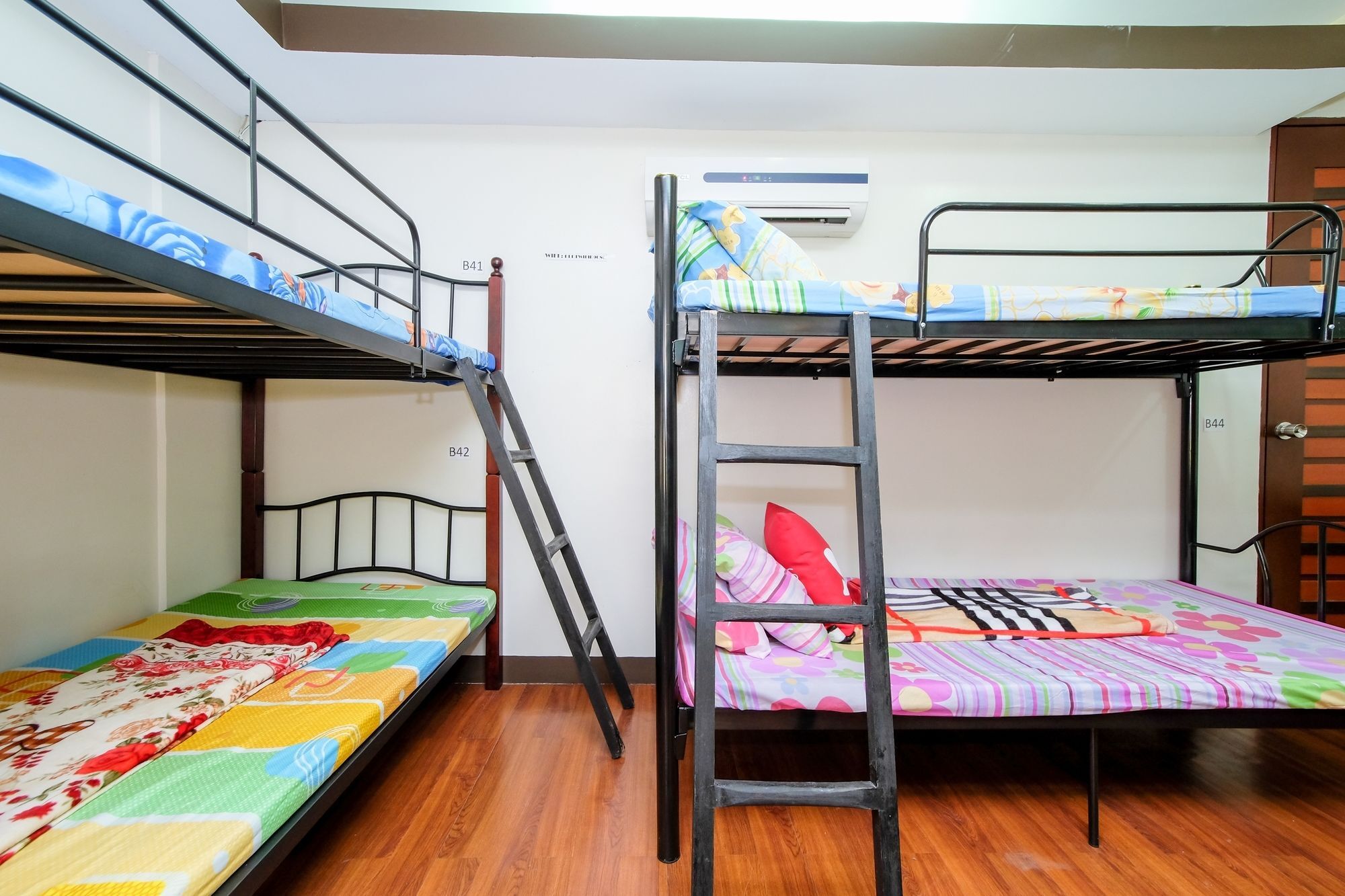 Zen Hostel Quirino Ave. Malate Manila Luaran gambar