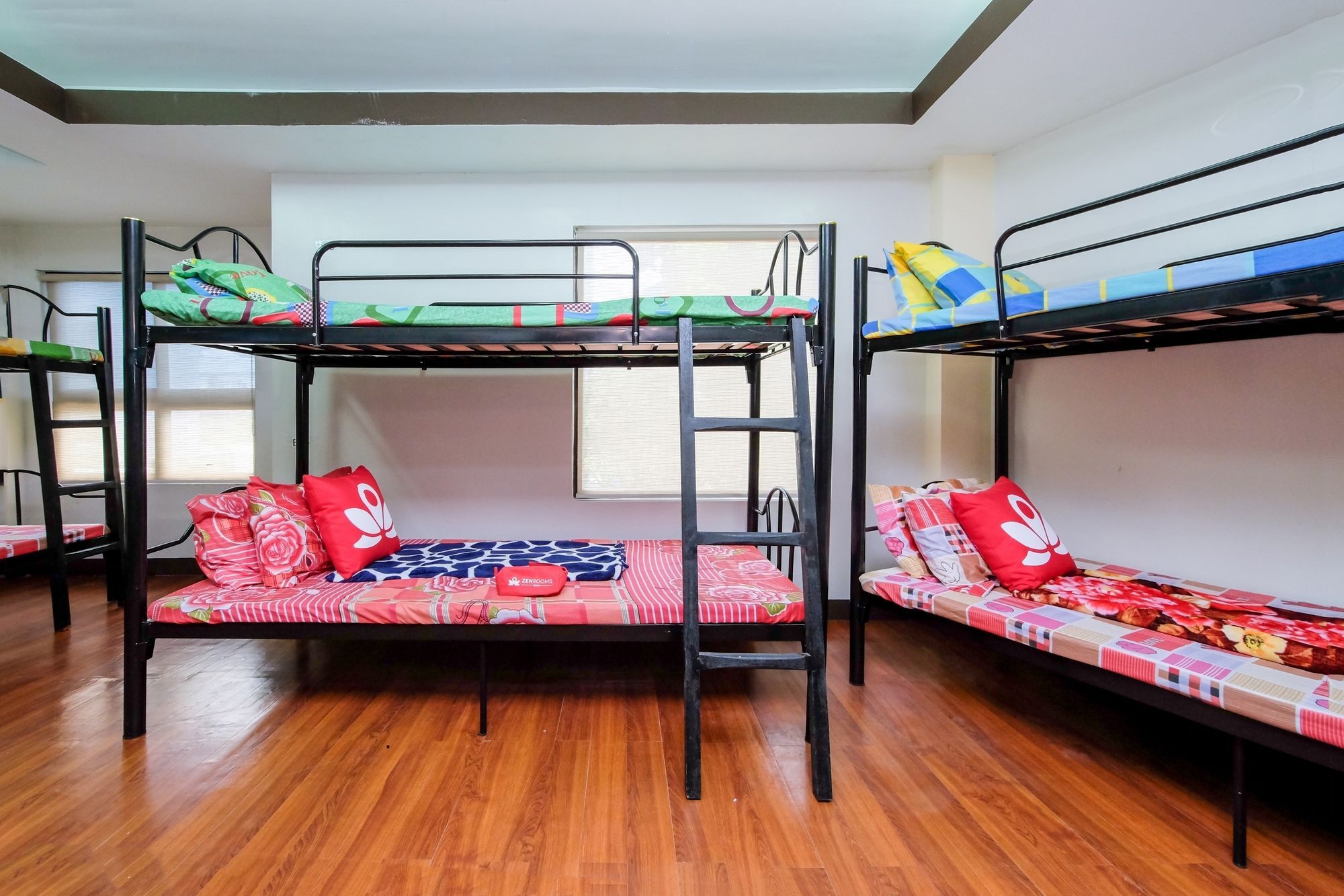 Zen Hostel Quirino Ave. Malate Manila Luaran gambar