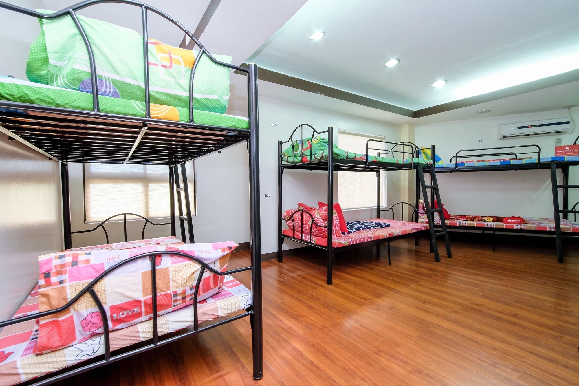 Zen Hostel Quirino Ave. Malate Manila Luaran gambar
